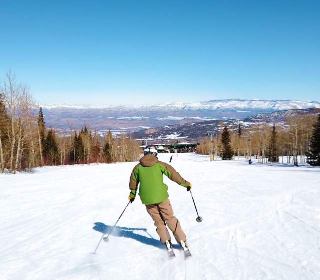 Skiing at Powderhorn Mountain Resort