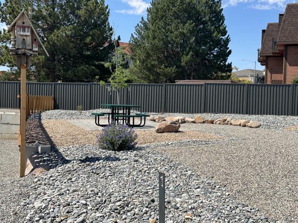 Picnic Area at Horizon RV Park