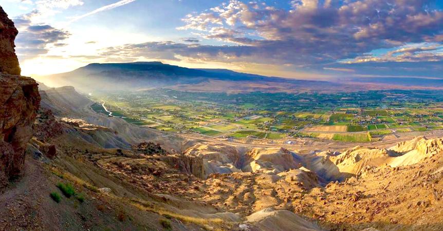 Sunrise view from Mount Garfield